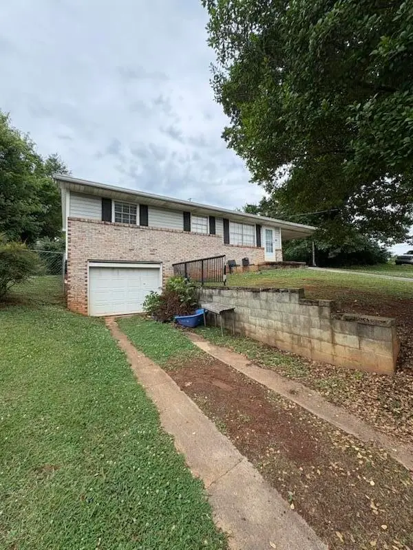 512 Hubble Street, Morristown, TN 37814