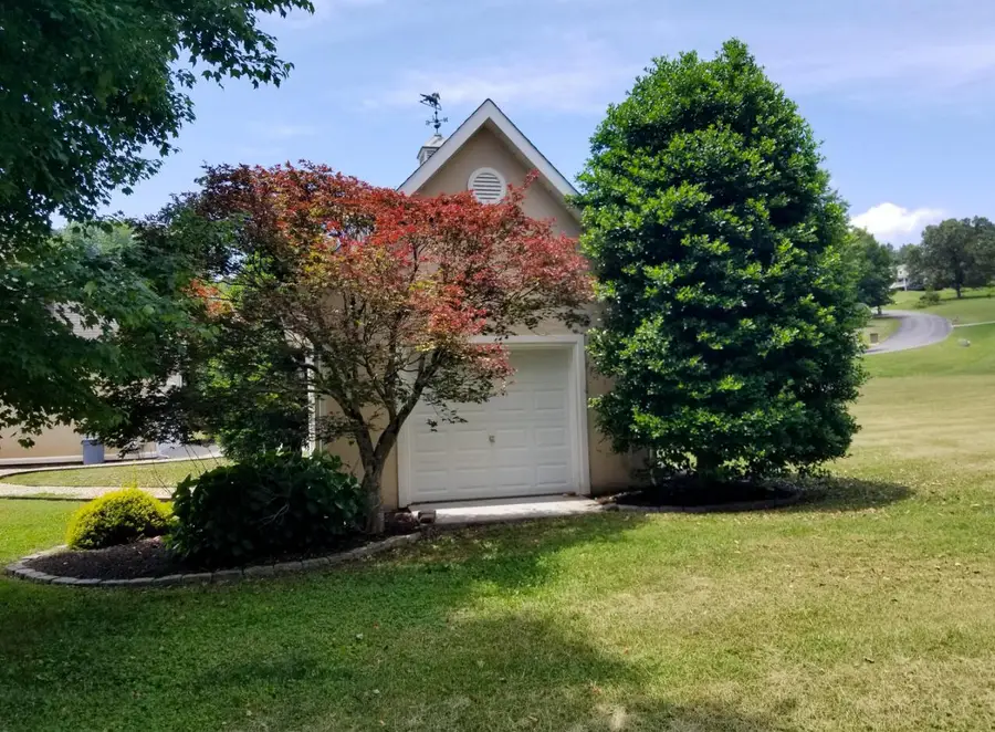 3314 Bentwood Drive, Kodak, TN 37764 - #2