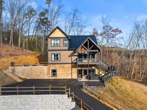 2232 Pinnacle Ridge Trail #42, Sevierville, TN 37876