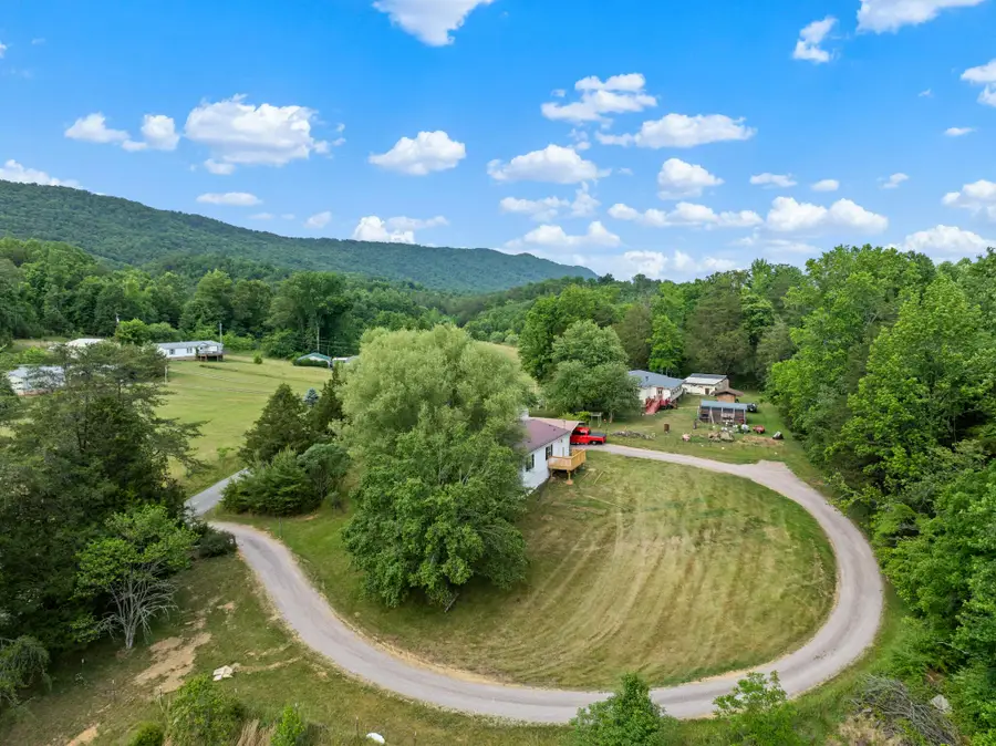 601 Manis Road, Rogersville, TN 37857 - #2