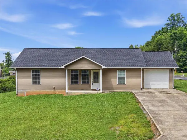 555 Shellbark Road, Newport, TN 37821