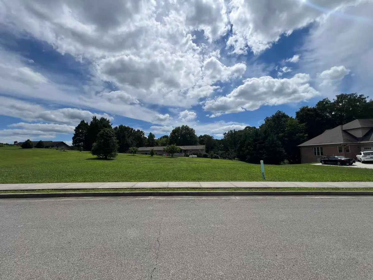 5162 Aspen Avenue, Morristown, TN 37813 - #1