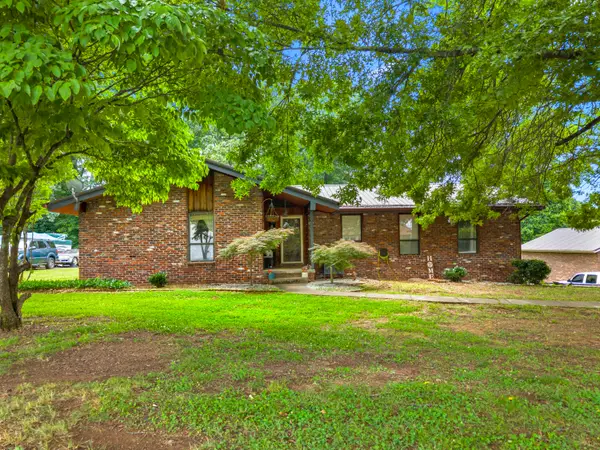 1683 Ledean Drive, Morristown, TN 37814