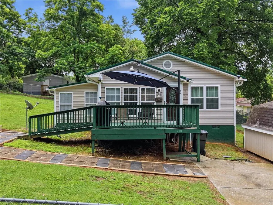 410 E Louise Avenue, Morristown, TN 37813 - #3