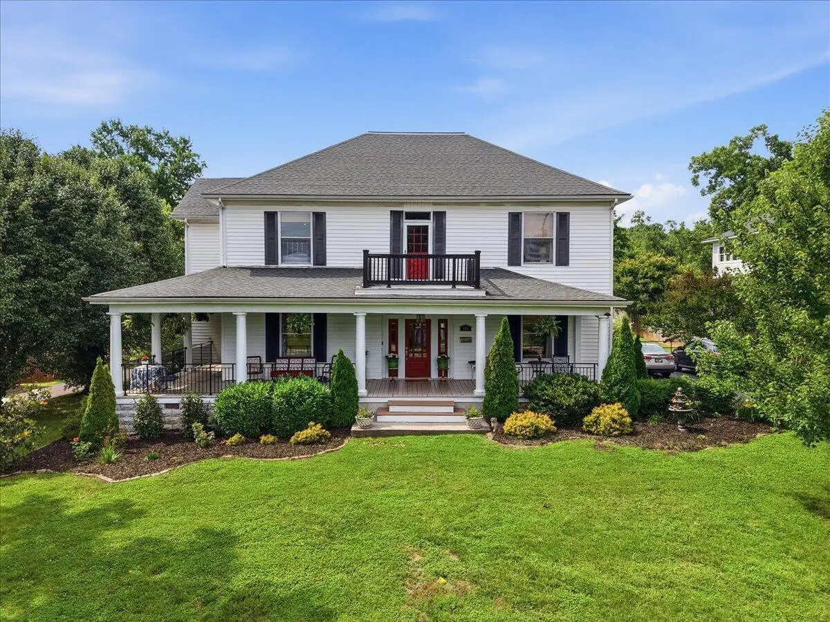 521 E 2nd North Street, Morristown, TN 37814 - #1