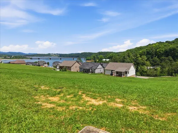 Lot 97 Shoreline Vista, Morristown, TN 37814