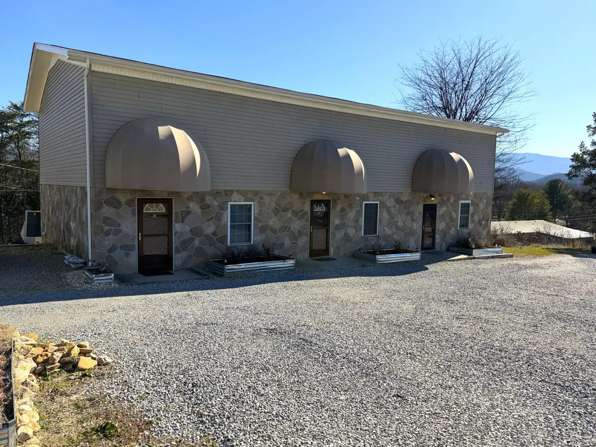 2482 Elk Way, Newport, TN 37821 - #1
