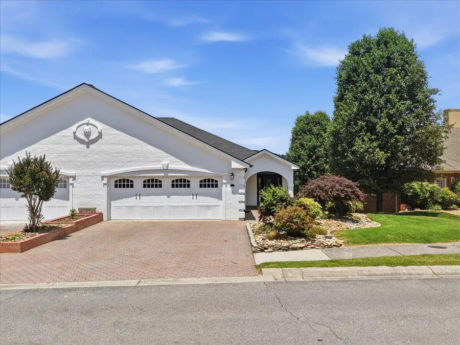321 Lochmere Drive, Morristown, TN 37814 - #2