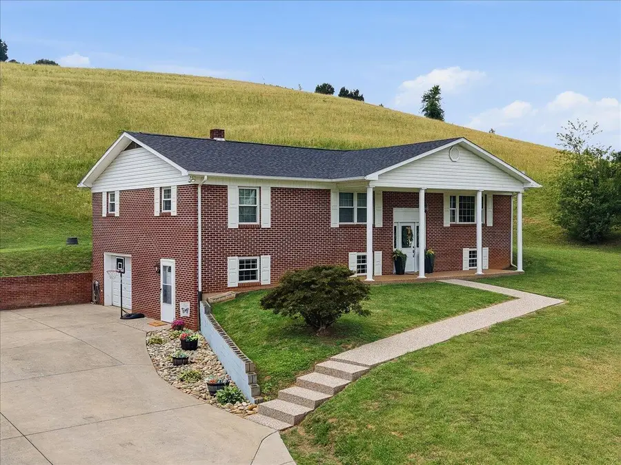 216 Ron Trent Road, Sneedville, TN 37869 - #3