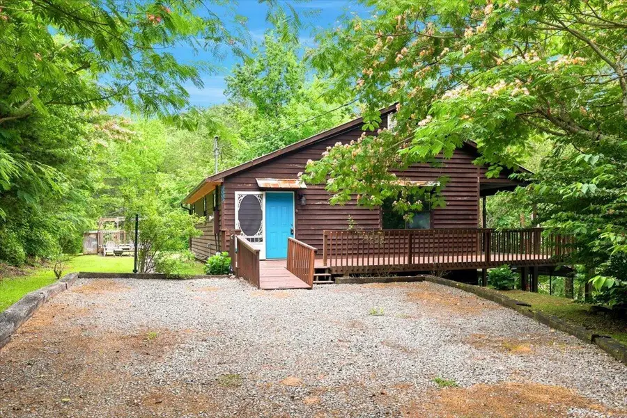 3007 Winding Way, Cosby, TN 37722 - #2