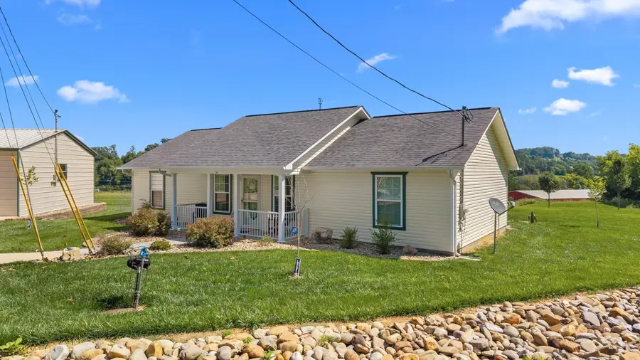 743 Privet Drive, Dandridge, TN 37725 - #2