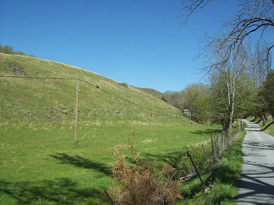 2812 Rebel Hollow Road, Tazewell, TN 37879 - #3