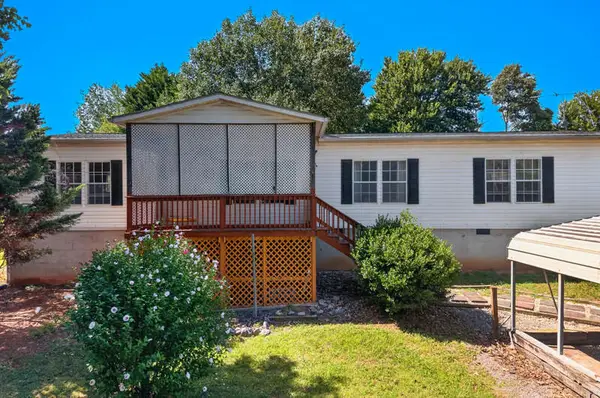 241 Mountain Meadows Drive, New Market, TN 37820