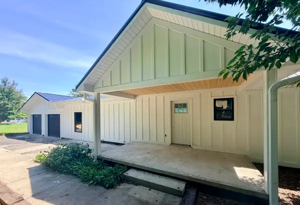 1638 Canal Lane, Dandridge, TN 37725