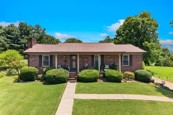 6295 Woodcrest Drive, Morristown, TN 37814