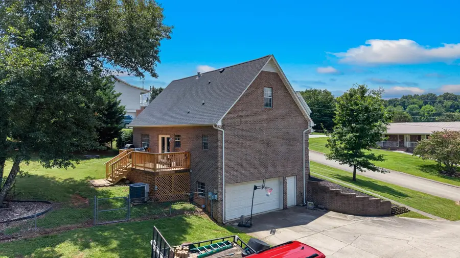 6247 Golden Drive, Morristown, TN 37814 - #2