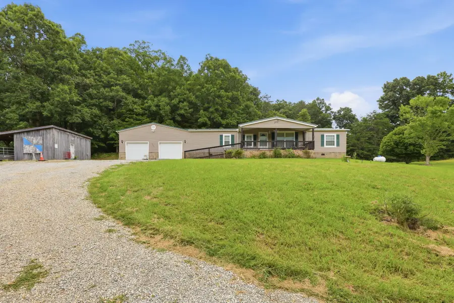 2304 Sundance Way, Cosby, TN 37722 - #2