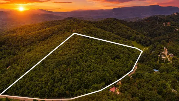 000 Pine Mtn Road, Pigeon Forge, TN 37863