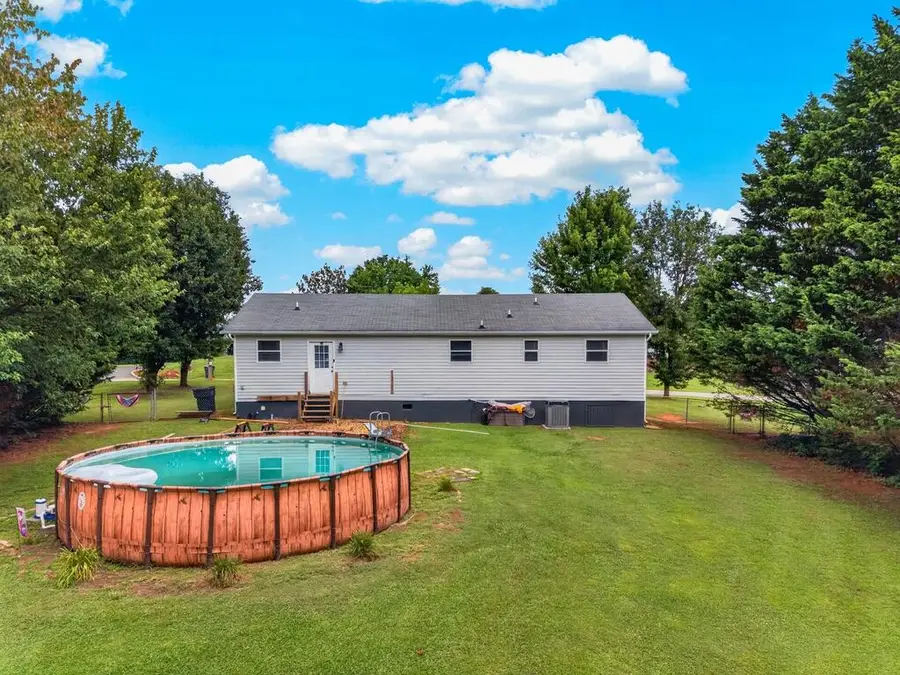 2080 Kingswood Drive, Morristown, TN 37813 - #2
