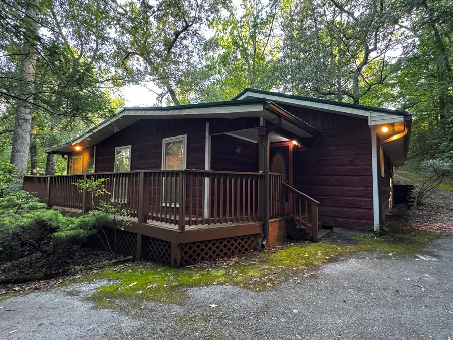 530 Parton Drive, Gatlinburg, TN 37738 - #2