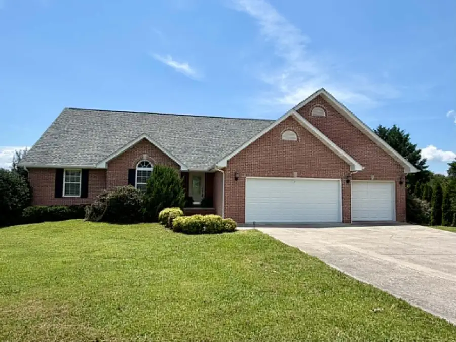 1970 Smokey Meadows Drive, Dandridge, TN 37725 - #2
