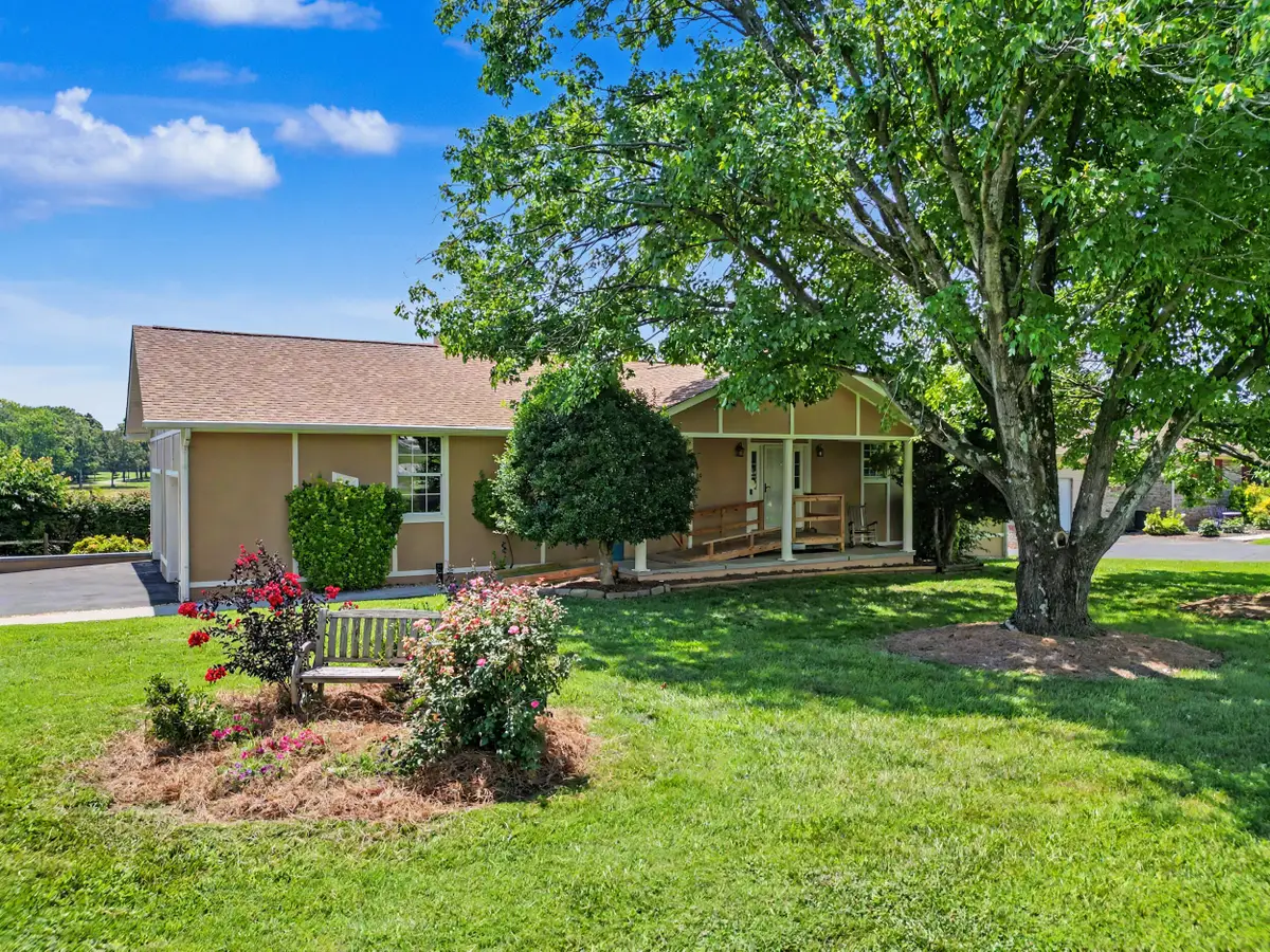 1682 Brookview Drive, Dandridge, TN 37725 - #1