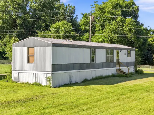120 Bailey Johnson Road, Rogersville, TN 37857