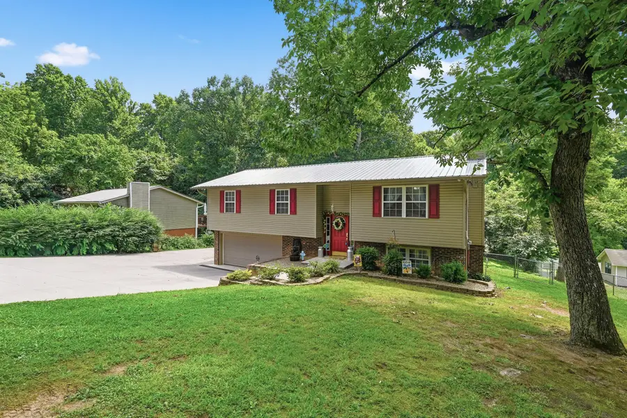 817 Oliver Avenue, Seymour, TN 37865 - #2