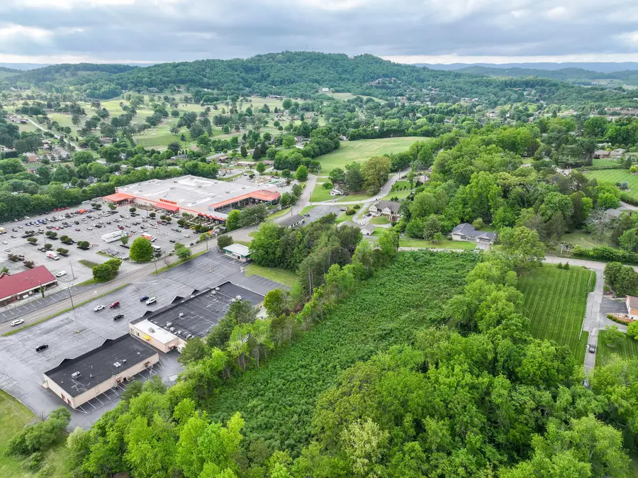 1815 Country Club Drive, Morristown, TN 37814 - #3