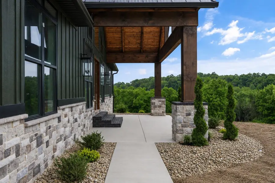710 W Dumplin Valley Road, Dandridge, TN 37725 - #3
