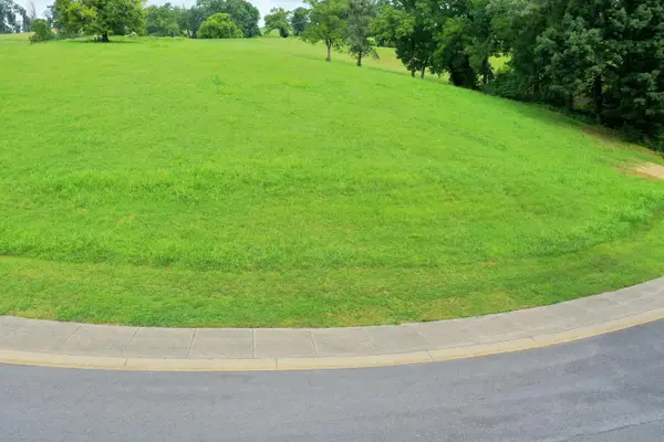 2057 Edgewater Sound, Morristown, TN 37814