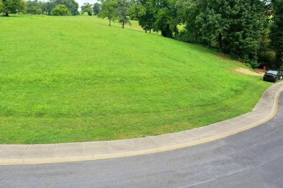 2057 Edgewater Sound, Morristown, TN 37814 - #2