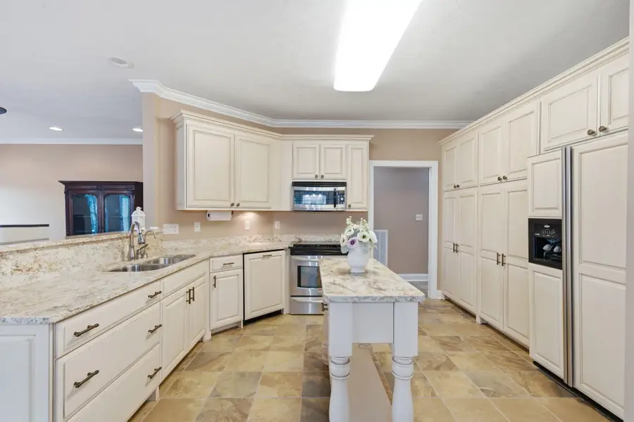 275 Lochmere Drive, Morristown, TN 37814 - #3