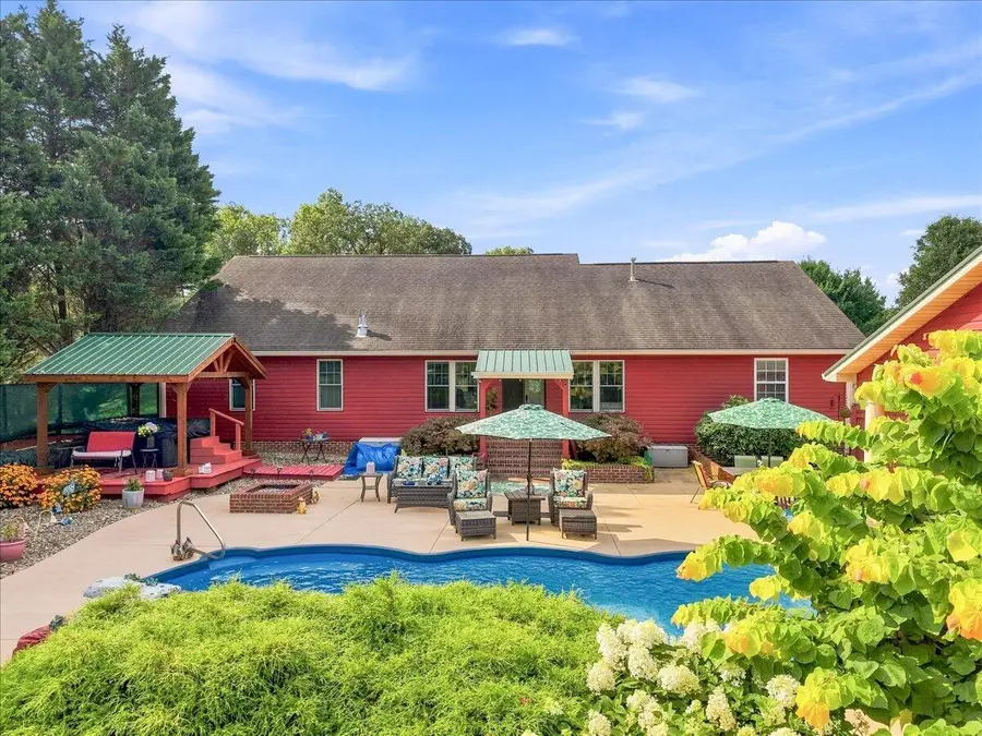 416 Terry Point Road, Dandridge, TN 37725 - #2