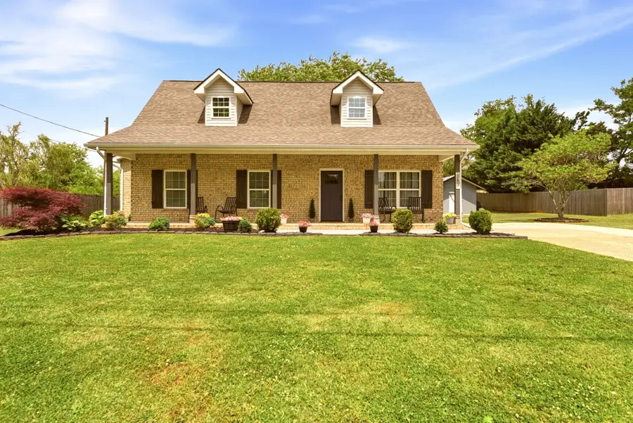 153 Gayle Avenue, Lenoir City, TN 37771 - #3