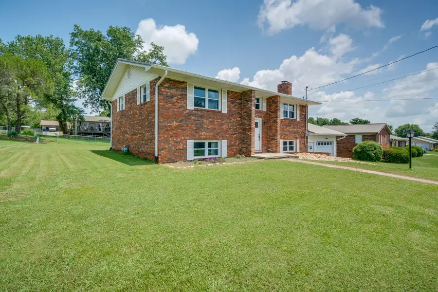 504 Mccrary Drive, Morristown, TN 37814 - #3