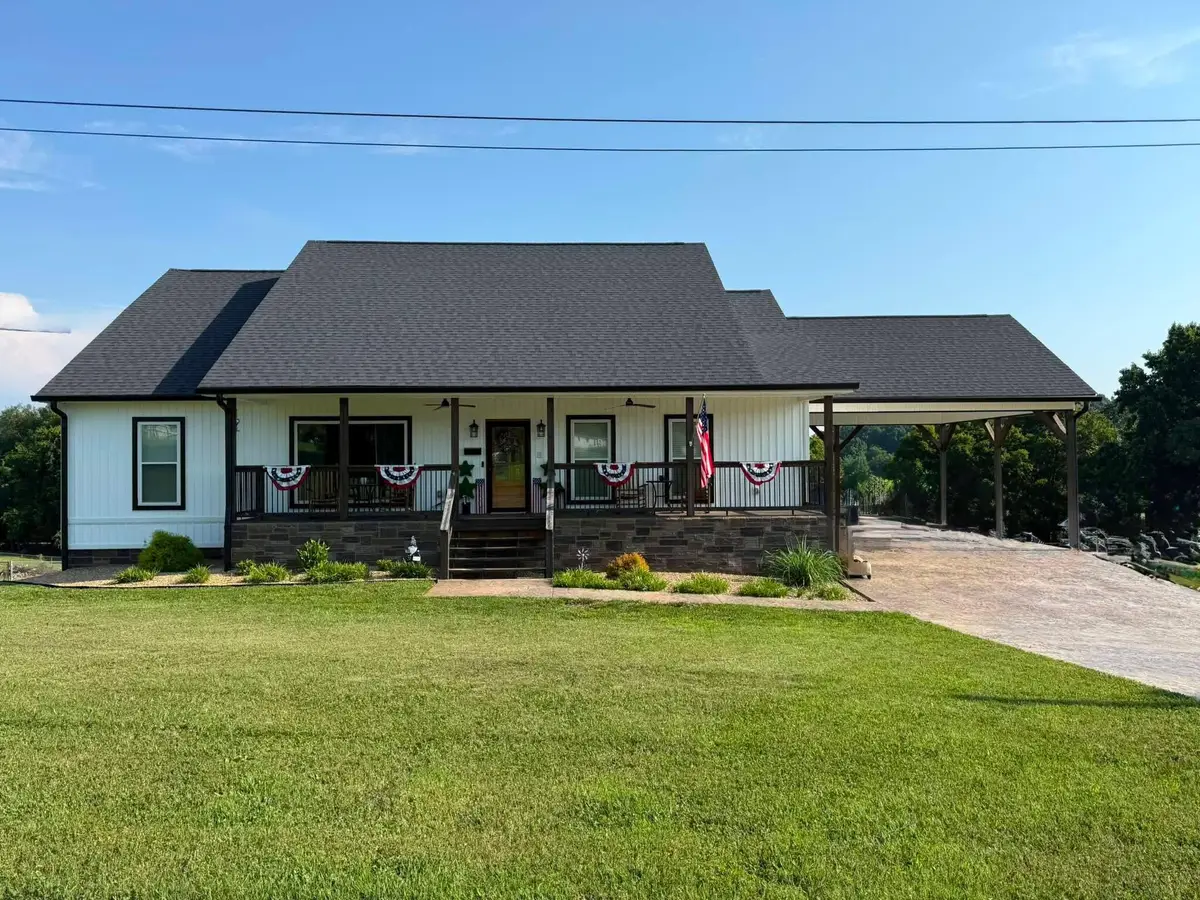 208 Riviera Drive, Newport, TN 37821 - #1