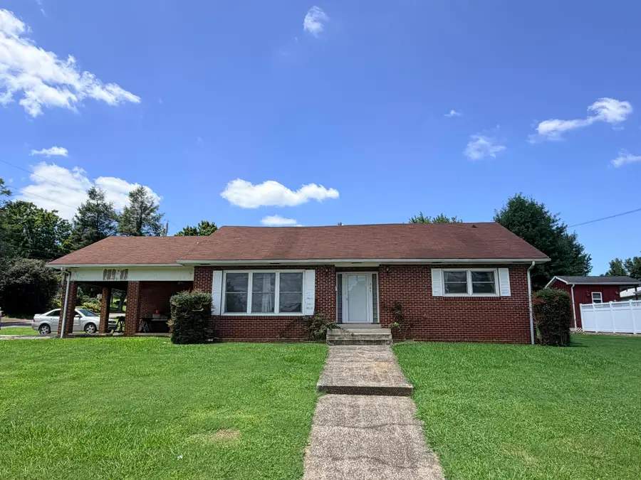 267 Lincoln Avenue, Newport, TN 37821 - #2