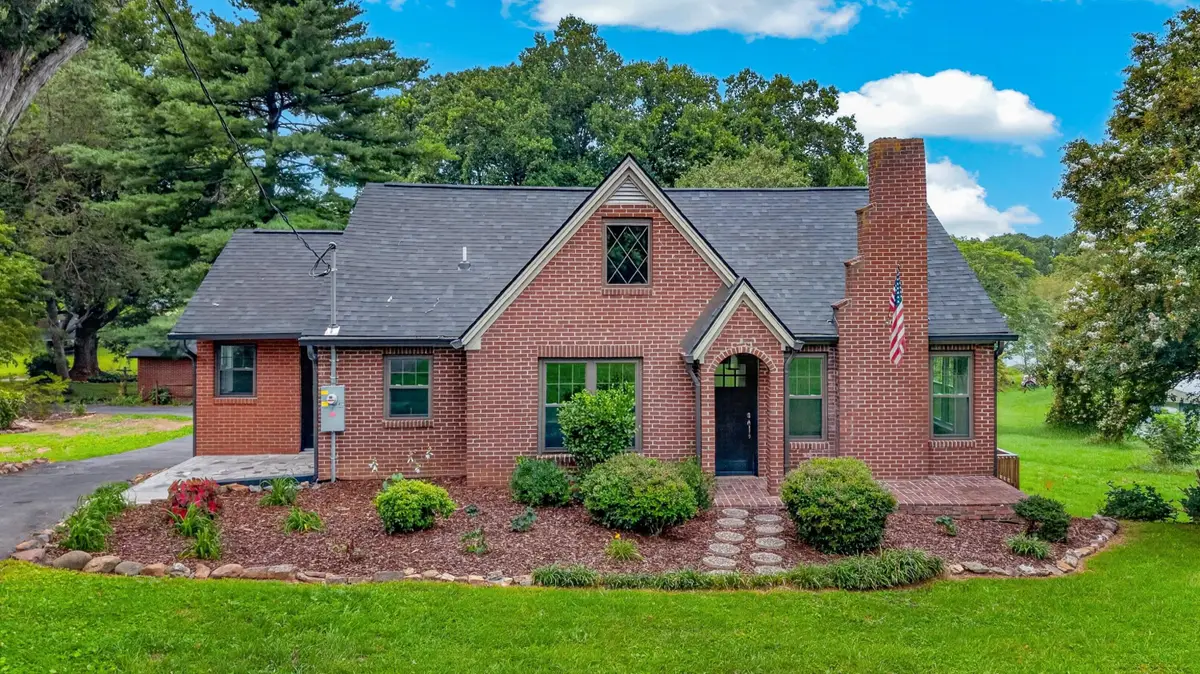 3741 Brights Pike, Morristown, TN 37814 - #1