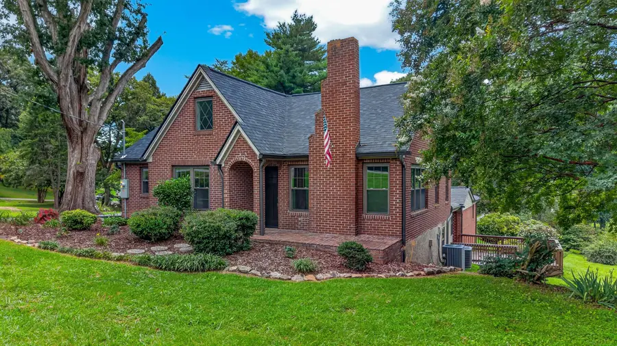 3741 Brights Pike, Morristown, TN 37814 - #2