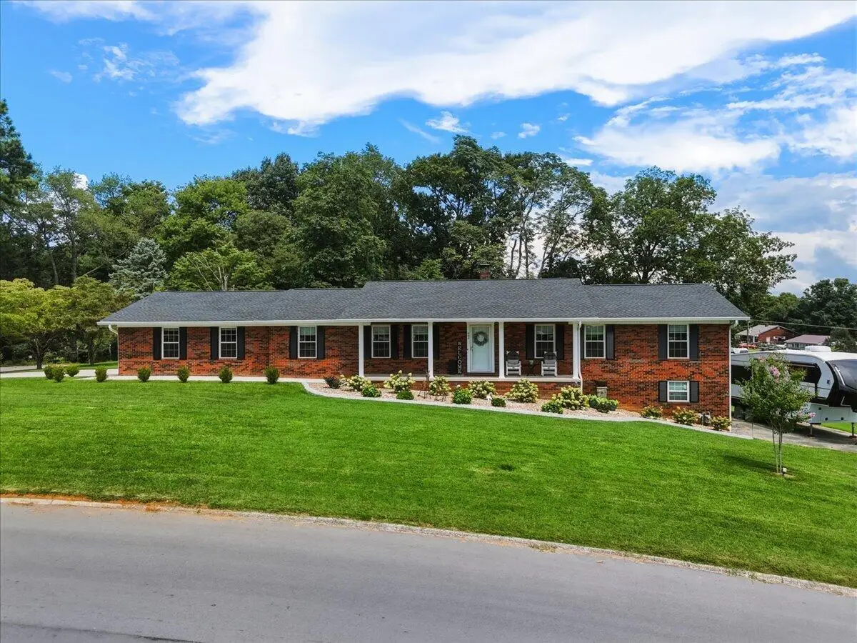 400 E Donaldson Drive, Morristown, TN 37814 - #1