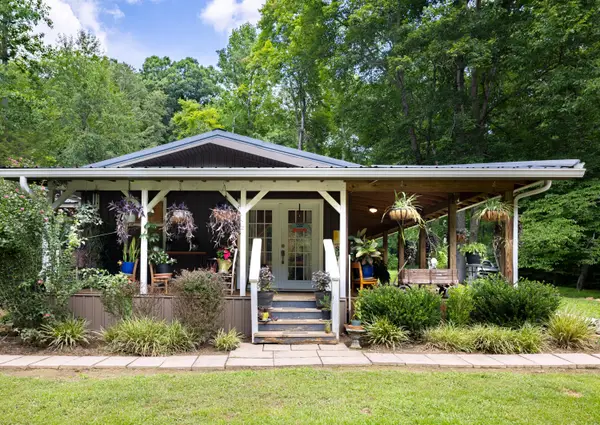 298 Adams Lane, Mooresburg, TN 37811
