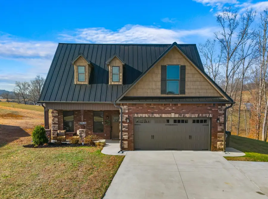 3041 Bridgewater Boulevard, Morristown, TN 37814 - #2
