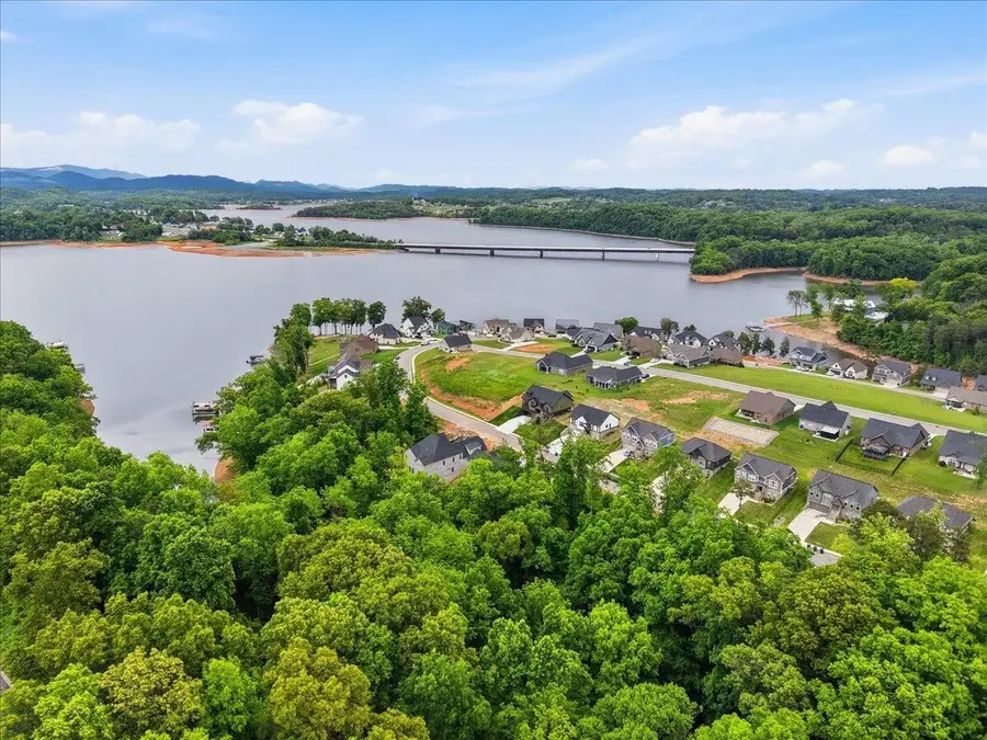 3090/3100 Bridgewater Boulevard, Morristown, TN 37814 - #2