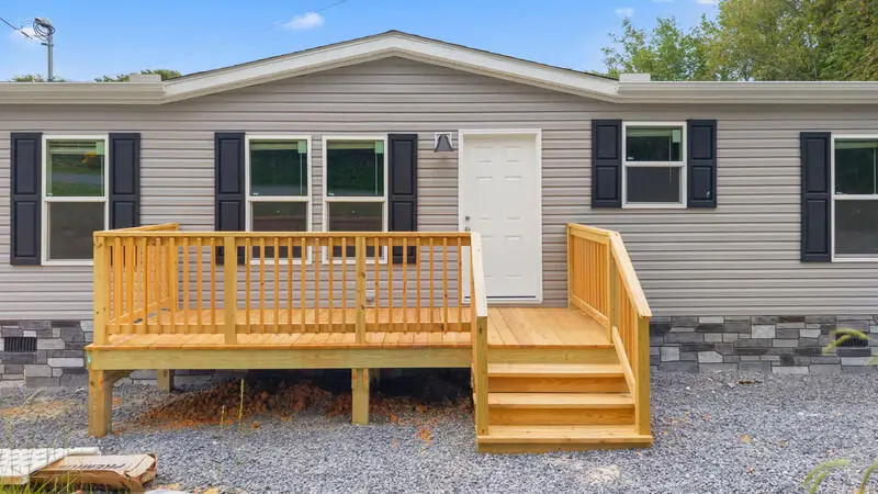 580 Woodlawn Avenue, Newport, TN 37821 - #3