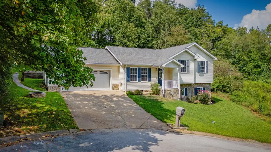 108 Plymouth Hill, Greeneville, TN 37743 - #2