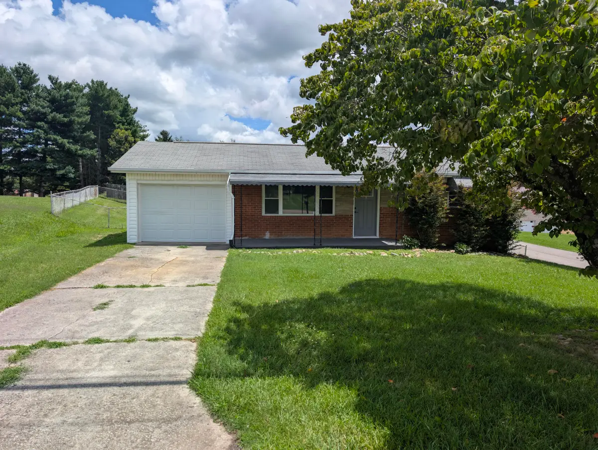 660 Kidwell Ridge Road, Morristown, TN 37814 - #1