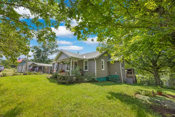 3621 Leadvale Road, White Pine, TN 37890