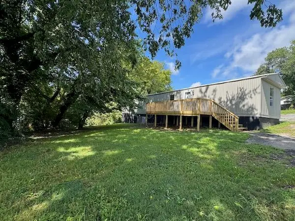 840 Kerr Street, Dandridge, TN 37725