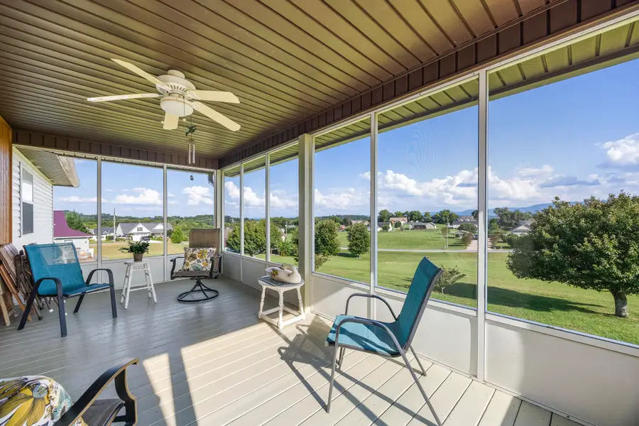 371 Leeper Overlook, Dandridge, TN 37725 - #2